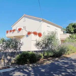  Apartman Busilak